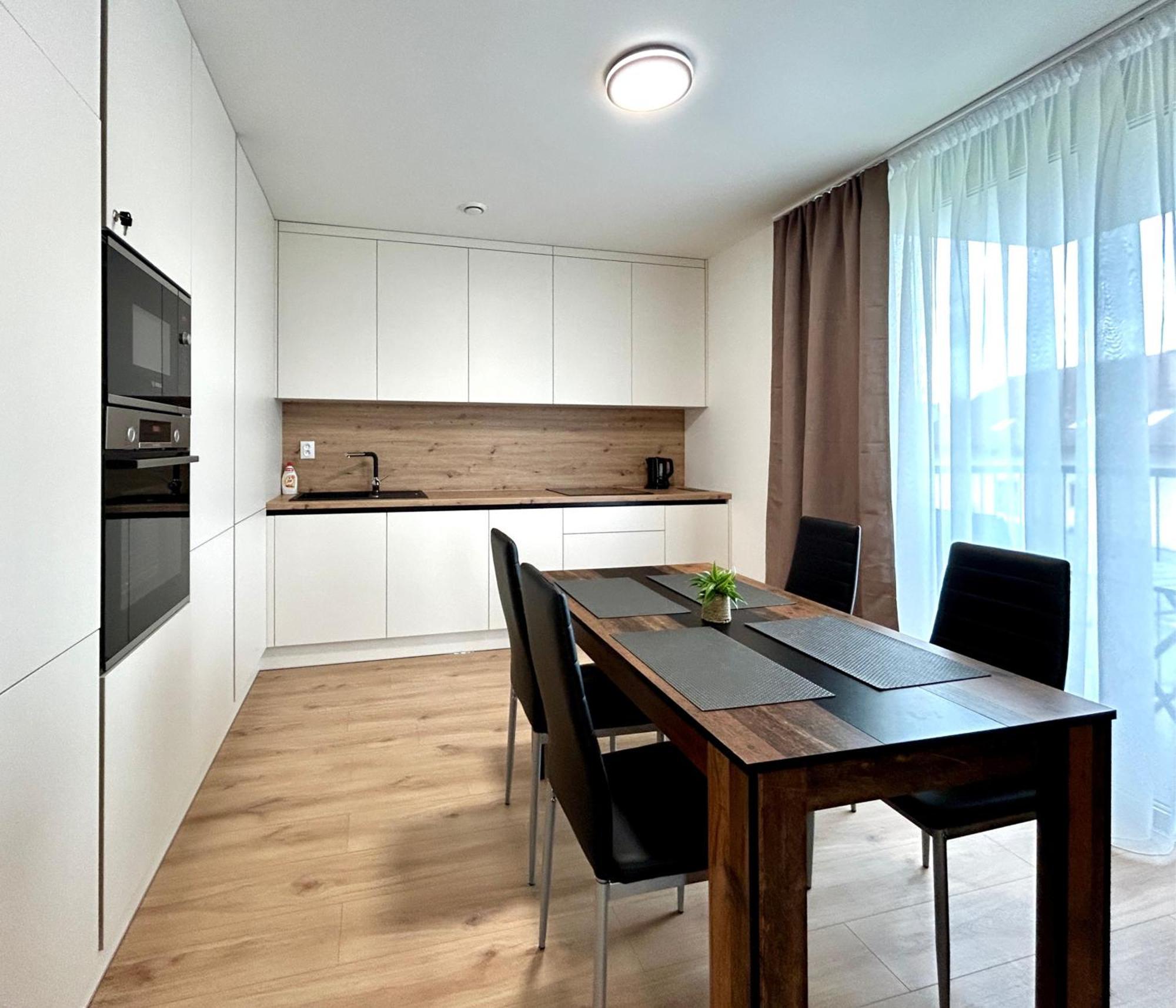 Urso Apartment Liptovský Mikuláš Buitenkant foto